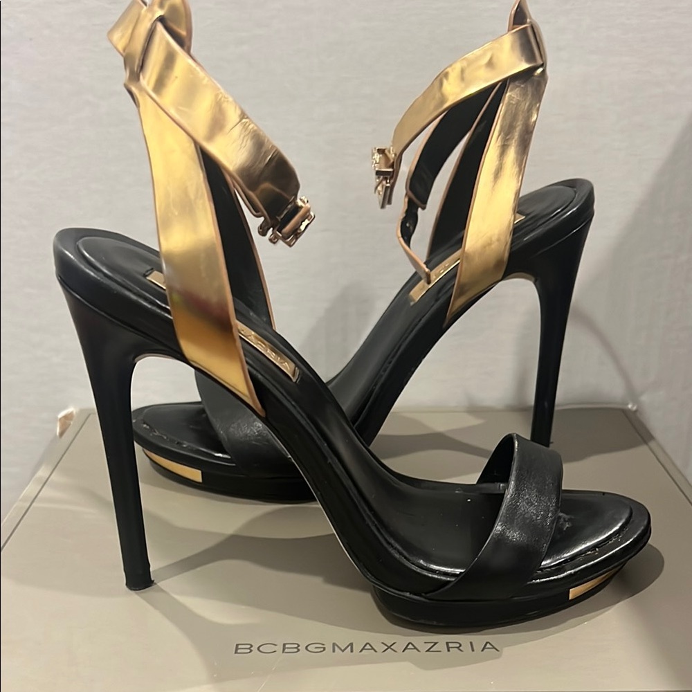 BCBGMAXAZRIA Gold and Black Women's Heels